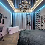 Διαμέρισμα 69 Fetish With Free Underground Parking *