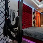 Διαμέρισμα 69 Fetish With Free Underground Parking