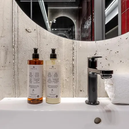 Apartment 69 Fetish With Free Underground Parking *