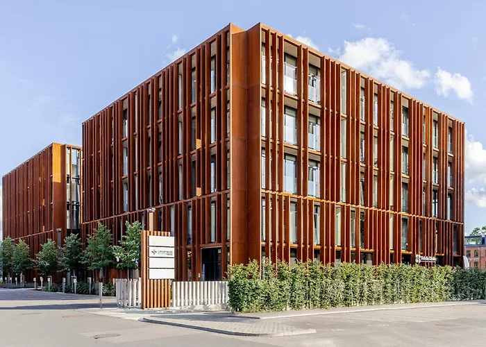 69 Fetish With Free Underground Parking *