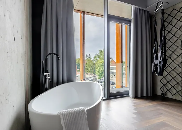 69 Fetish With Free Underground Parking Kaunas