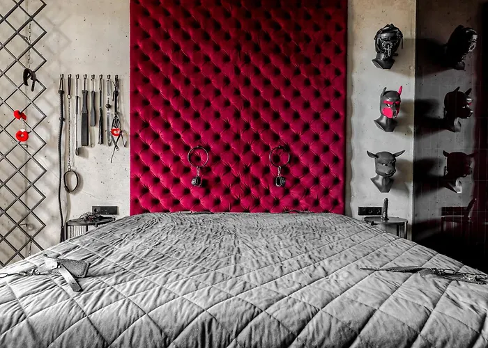 69 Fetish With Free Underground Parking Apartmán