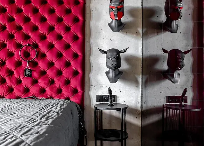 69 Fetish With Free Underground Parking Apartmán *