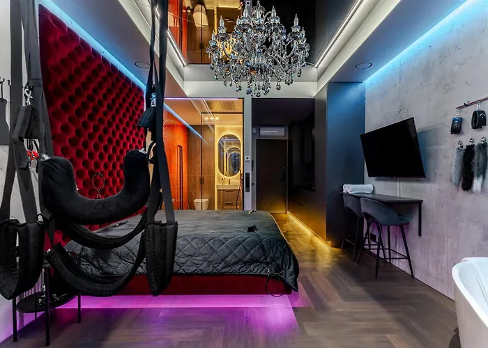 69 Fetish With Free Underground Parking Apartmán *